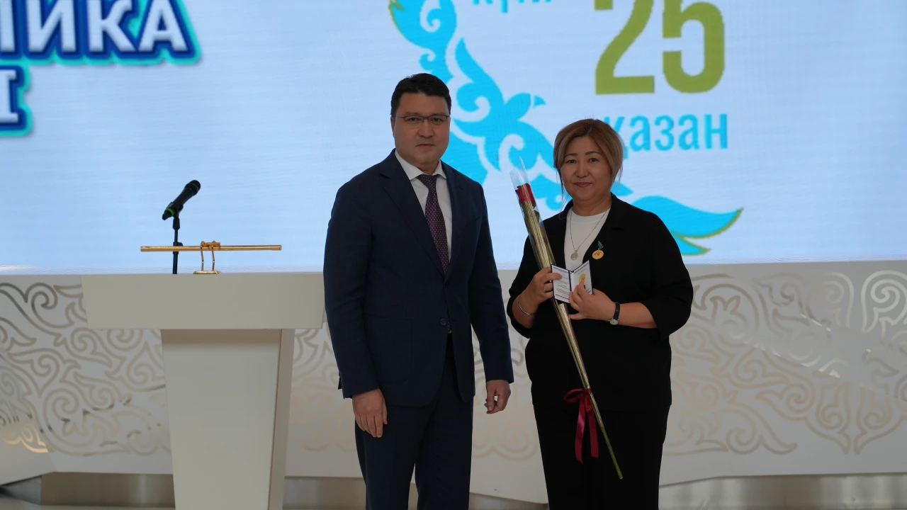 Сотрудники подведомственных организаций Медицинского центра УДП РК удостоены ряда наград 