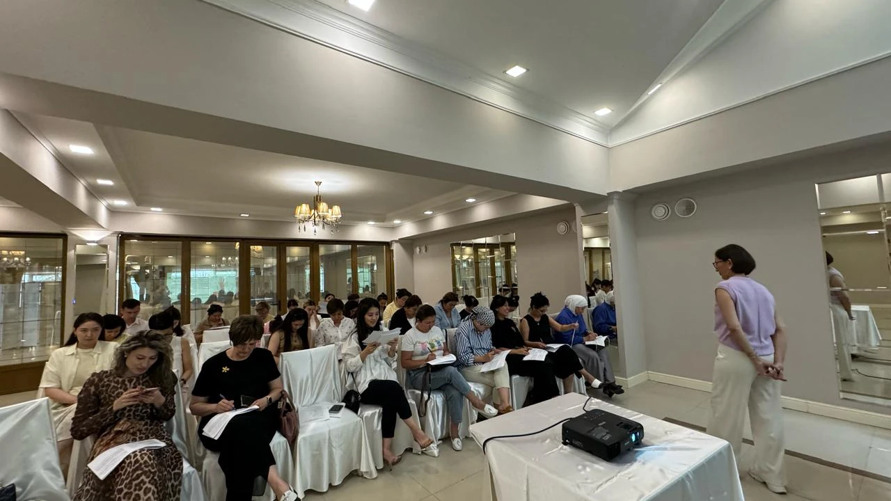 Эмоционалды тұрақтылық – кәсіби күштің негізі: Ұлттық госпитальда эмоционалдық интеллектке арналған семинар өтті 