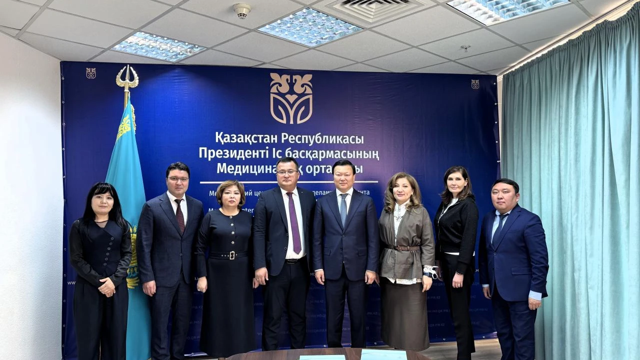 ҚР ПІБ Медициналық орталығы мен Халықаралық туризм және меймандостық университеті өзара ынтымақтастық туралы меморандумға қол қойды 